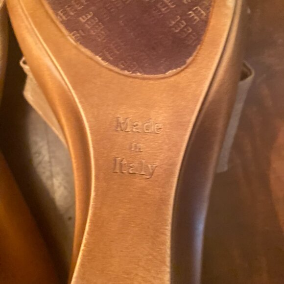Italian Shoemakers Wedges Made in Italy size 11 EUC - Picture 8 of 8